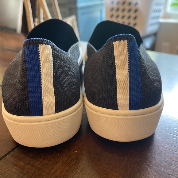 ROTHY’S Original Slip On Sneaker, Black, size 9 - Picture 6 of 7